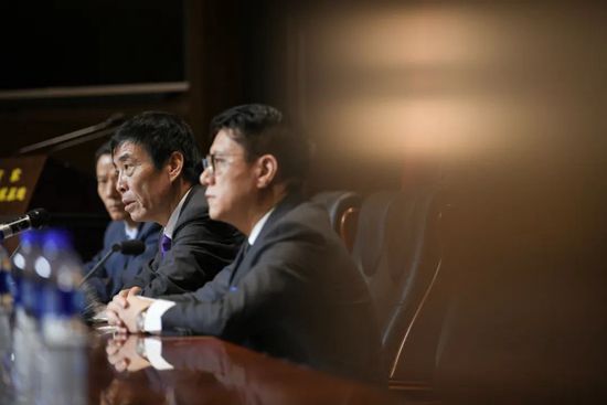 据国米新闻网数据统计，恰尔汗奥卢是本赛季至今为止意甲传球成功次数最多的球员。